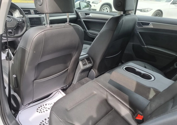 Volkswagen Golf cena 52999 przebieg: 95000, rok produkcji 2017 z Świdnica małe 436
